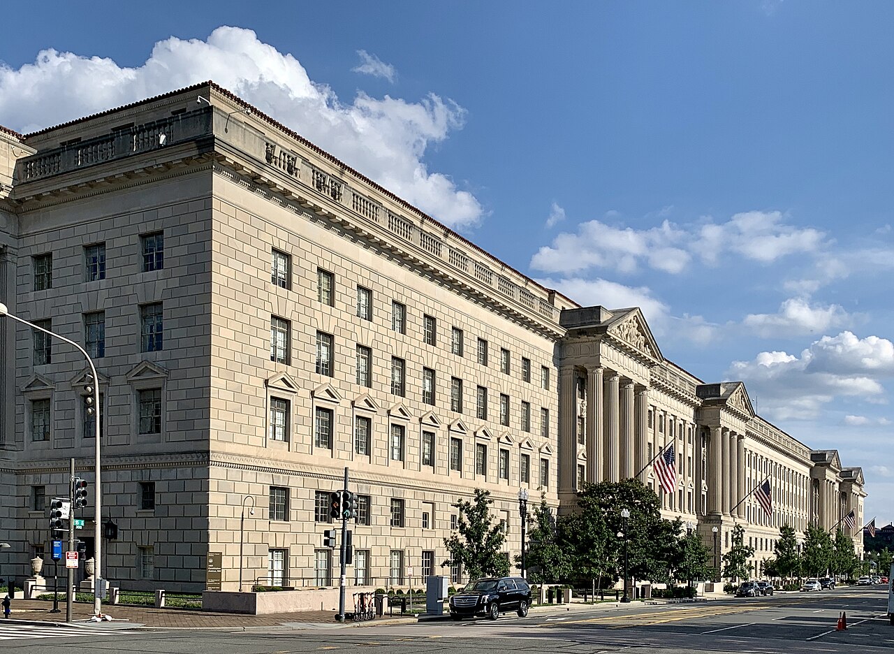 Anthropic's Draft Federal AI Safety Bill: How Court-Ordered Model Suspension Would Work