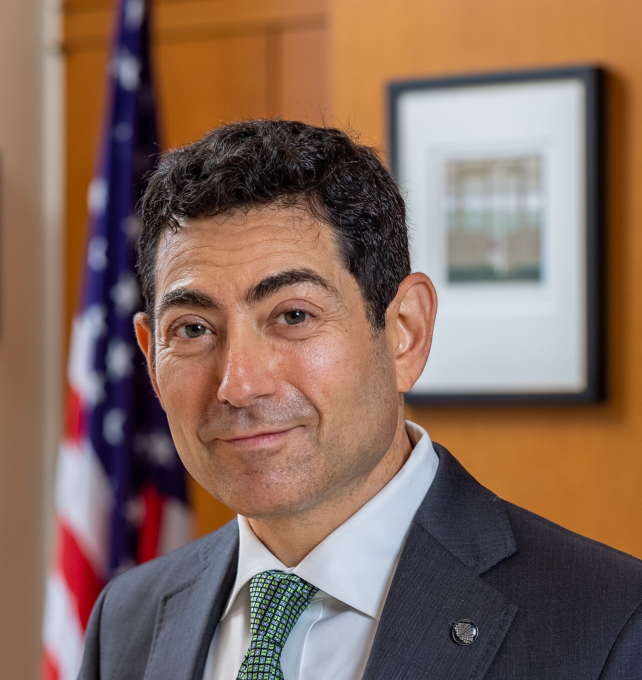 Anthropic Hires a Former Justice: AI Policy Enters Its Diplomacy Phase