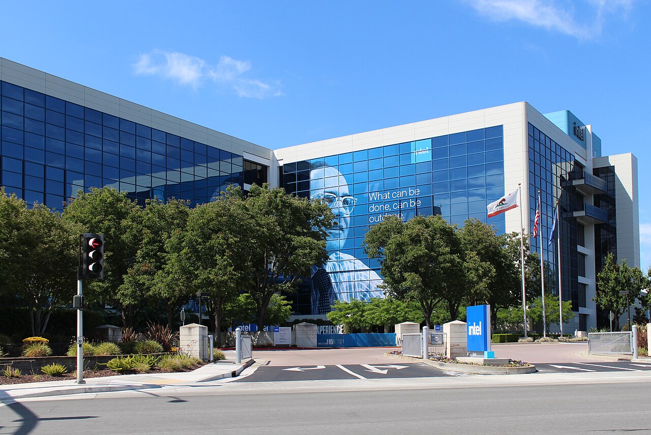 Intel's $15 Billion Stock Offering Funds AI Foundry Push