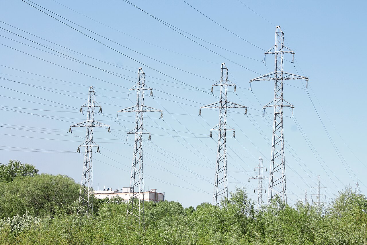 Neocloud Gigawatt Data Centers Meet the Power Grid