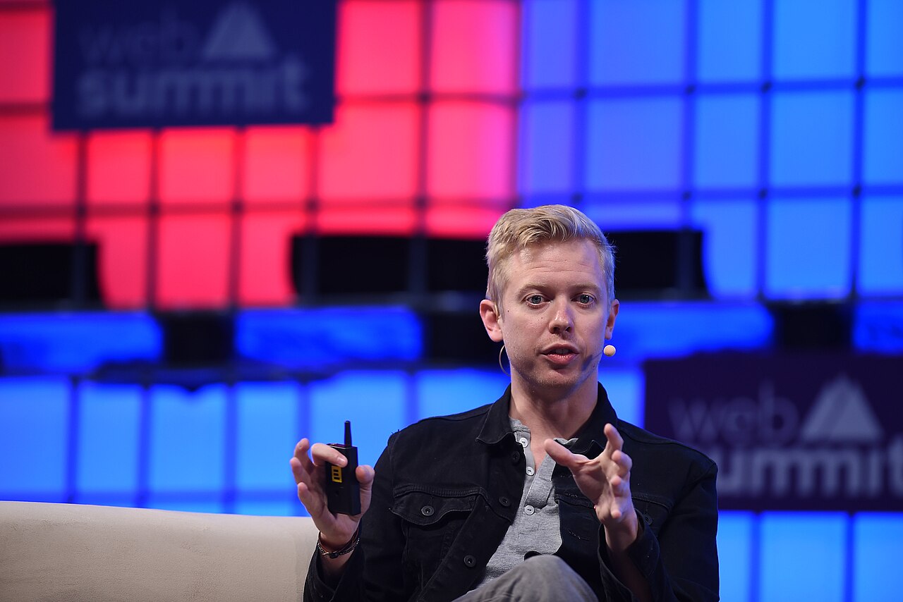 Reddit Ends RSS and Public API Access Over AI Scraping