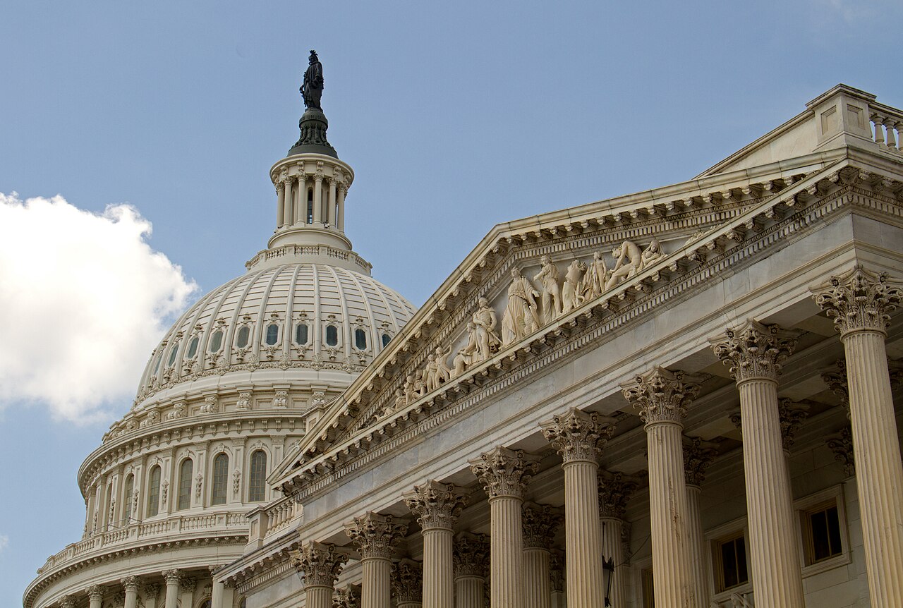 Warren Presses Big Tech on AI Data Center Tax Breaks