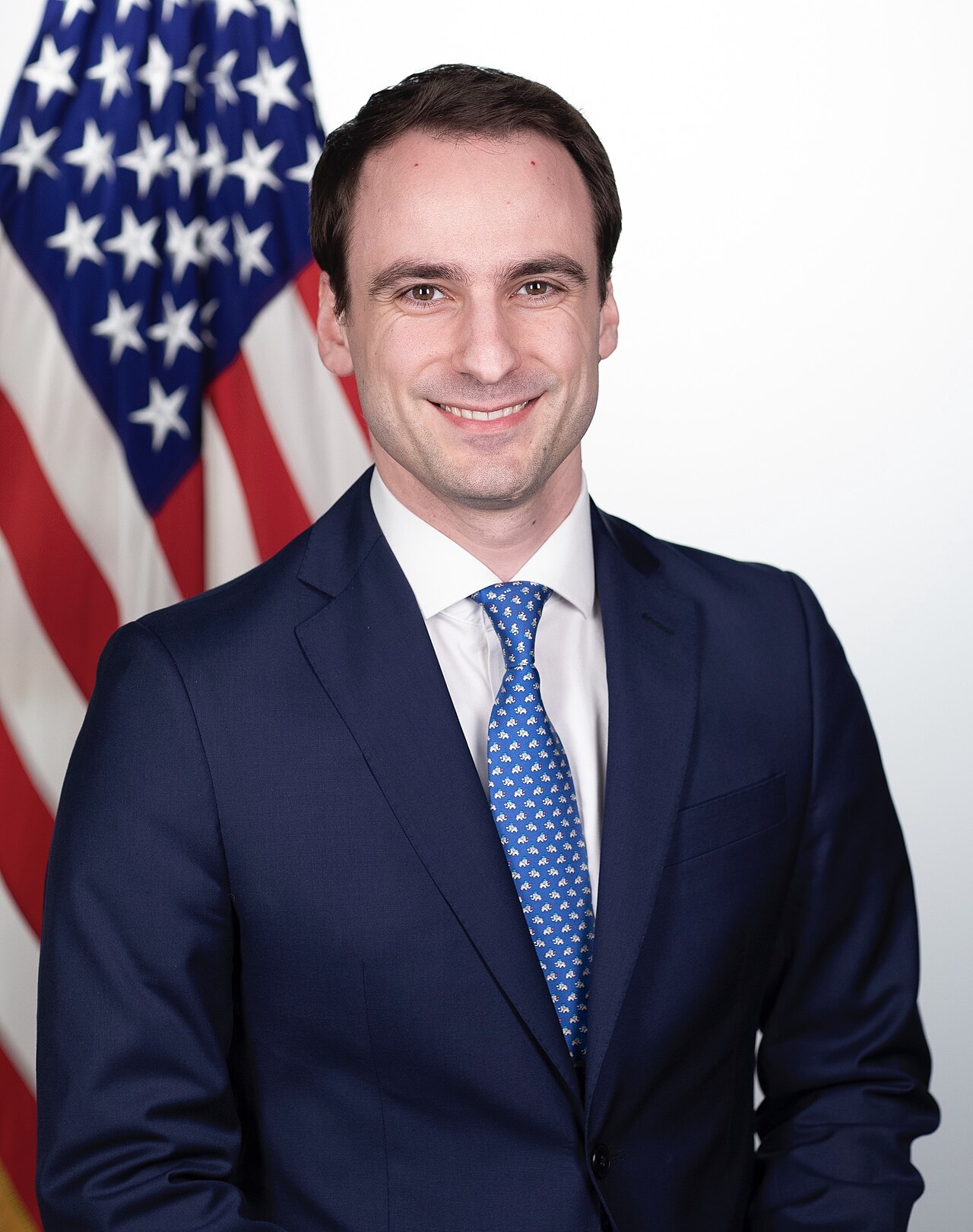 White House Accuses Moonshot AI of Distilling Anthropic's Fable